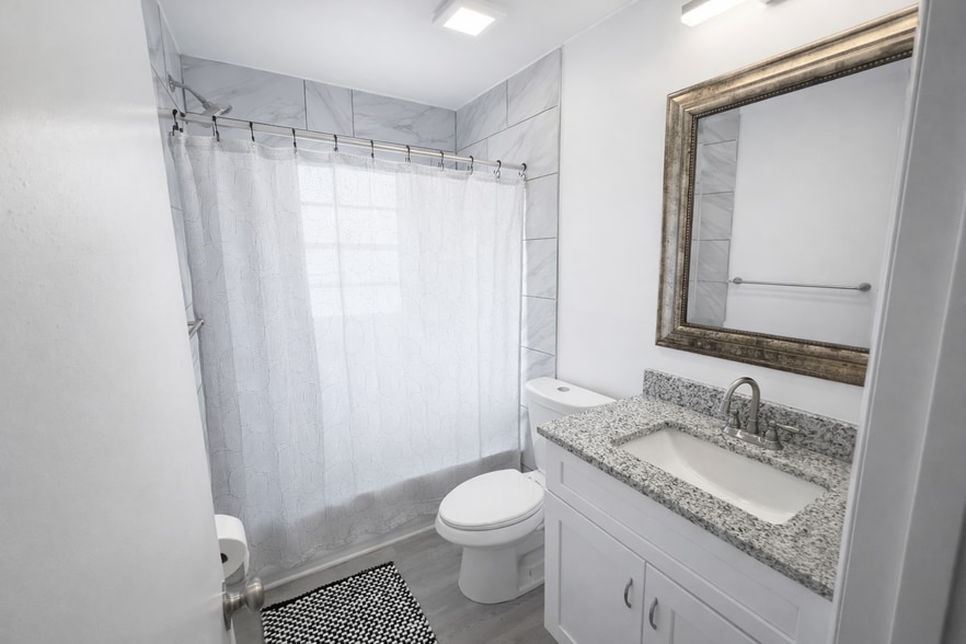 Building Photo - 1464 41st Ave