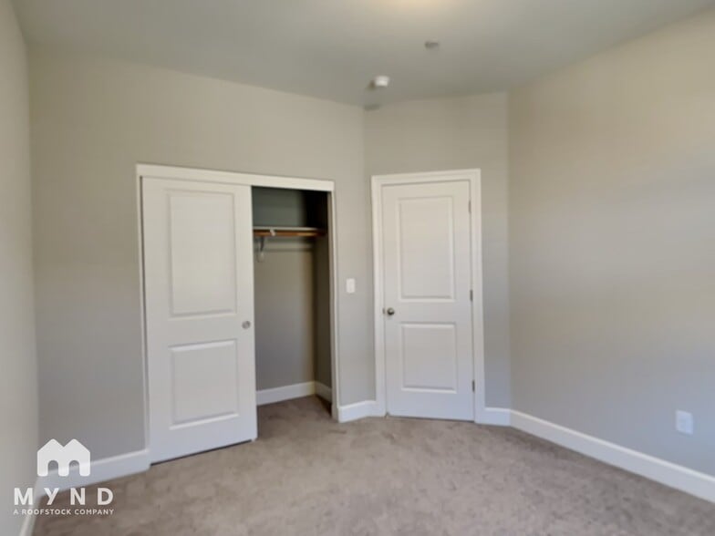 Building Photo - 1835 Sea Horse Rd