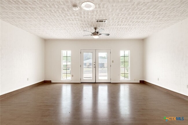 Building Photo - 1103 Deorsam Dr