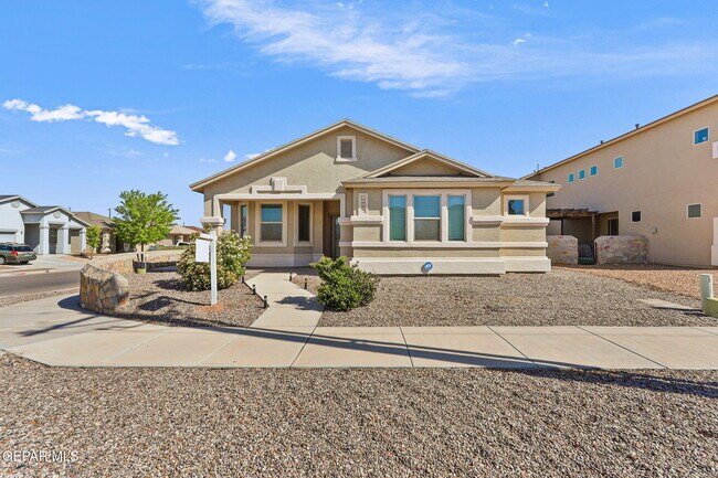 Building Photo - 14439 Eastbrook Dr