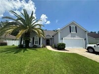 Building Photo - 235 Wellington Pl