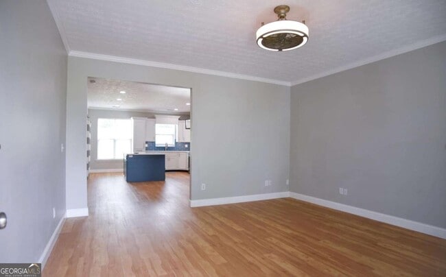 Building Photo - 6616 Splashwater Dr