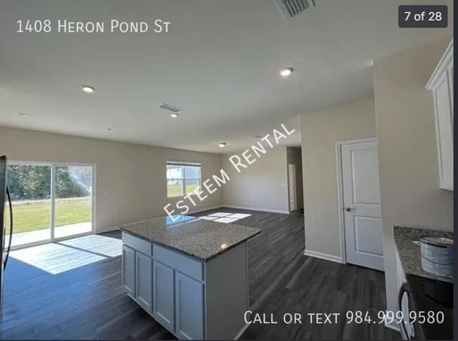 Building Photo - 1408 Heron Pond St