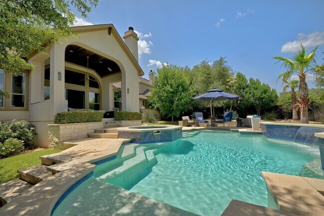 Building Photo - Fully Furnished Modern Home in Rocky Creek!