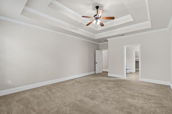 Building Photo - Spacious 4BR/3BA Home in Myrtle Beach – 2,550 Sq Ft & Screened Porch