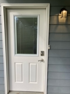 Front entrance - 826 Terrace St
