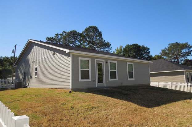 Building Photo - 266 Bluebonnet-