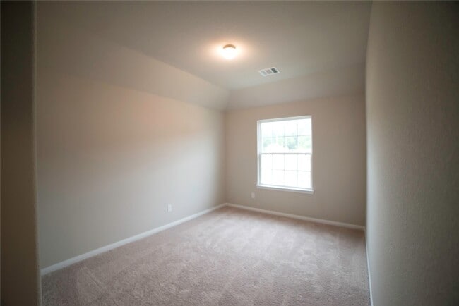 Building Photo - 4479 Eveslage Ln