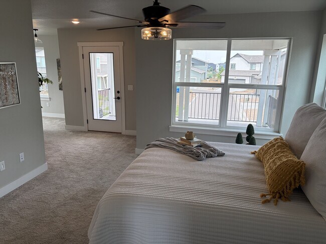 Building Photo - 6071 Goodnight Ave