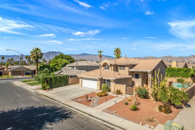 Building Photo - 47765 Tulip Pl