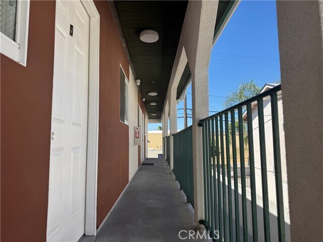 Building Photo - 7228 Independence Ave