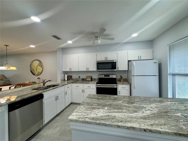 Building Photo - 2977 Taywood Meadows