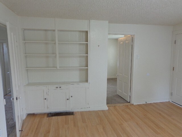 Building Photo - 94 W 250 N