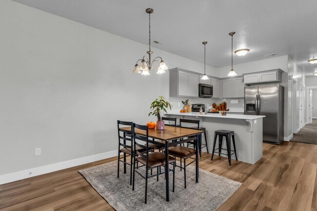 Building Photo - 14497 S Ronan Ln