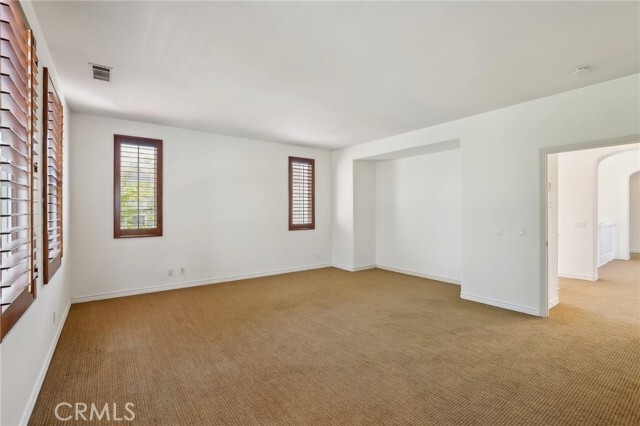 Building Photo - 18 Winfield Dr