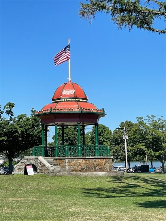 Building Photo - 18 Gould St