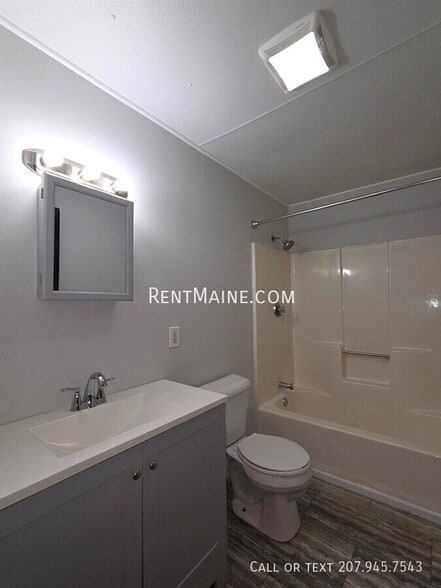 Building Photo - 22 Hillside Ln