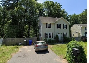 Building Photo - 229 Ramblewood Dr