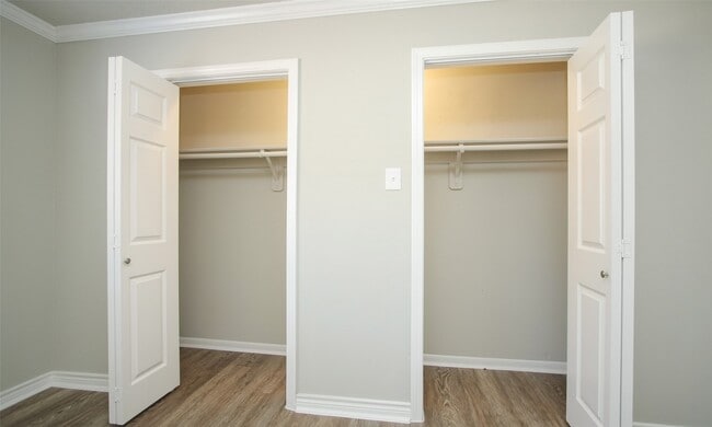 Building Photo - 13303 Hampton Falls Dr
