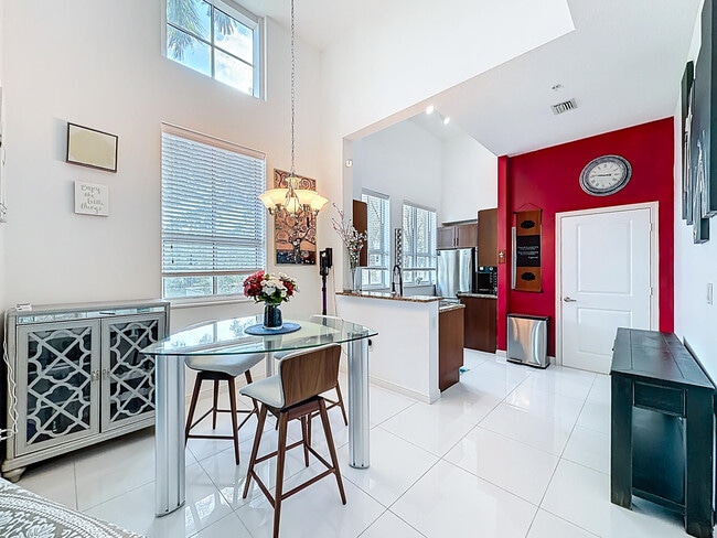 Building Photo - 450 N Federal Hwy