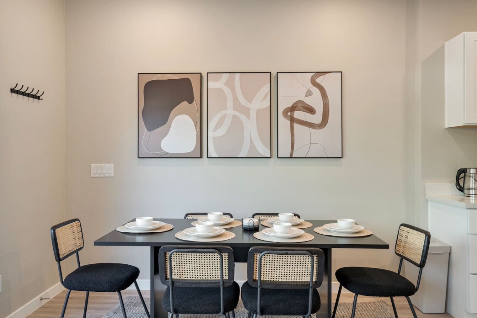 Building Photo - 16601 N Parkview Pl