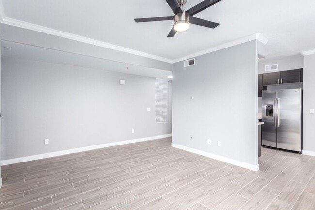 Building Photo - 3 bed remodeled  Old Town condo w/garage