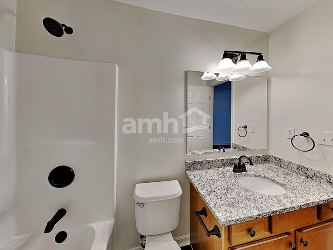 Building Photo - 1178 Edgewater Way