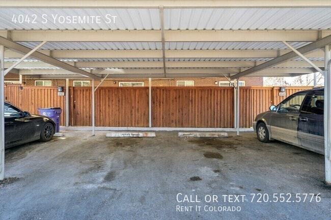 Building Photo - 4042 S Yosemite St