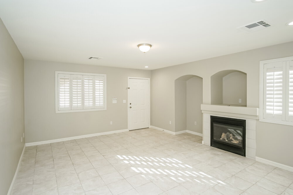 Building Photo - 9281 Hainsworth Ave