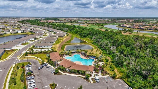 Building Photo - 17032 Harvest Moon Way