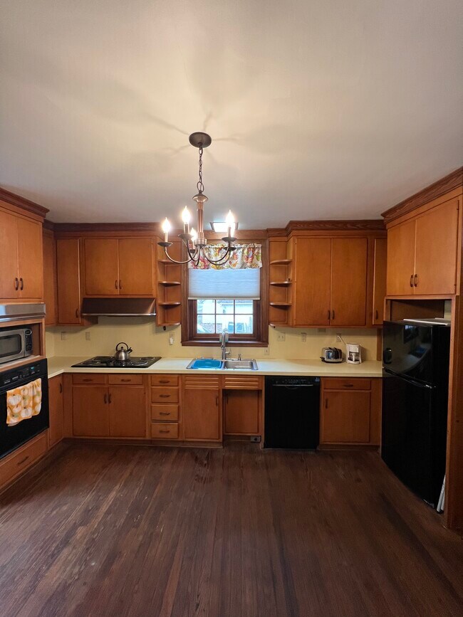 Building Photo - 76 Belvedere Farm Ln