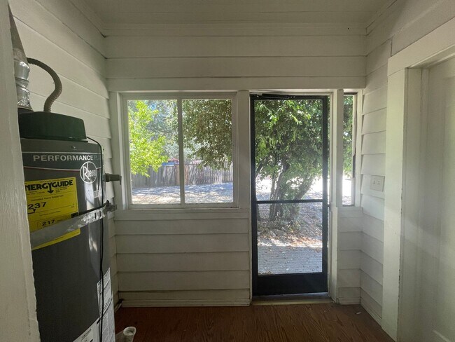 Building Photo - 9230 Curbaril Ave