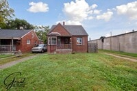 Building Photo - $1,200/month - 3 Bed 1 Bath Single Family Home in Detroit