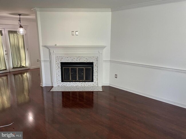 Building Photo - 24 Stratton Ct