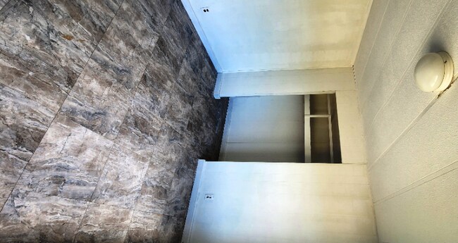 Building Photo - 27485 US-31