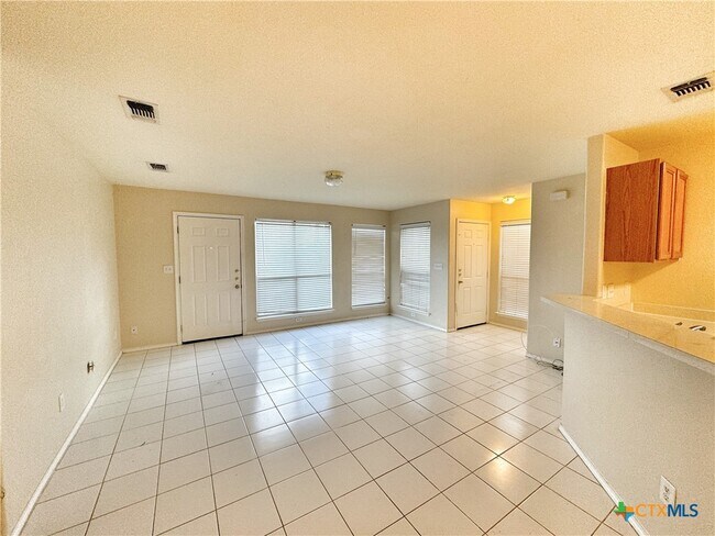 Building Photo - 2742 FM1044