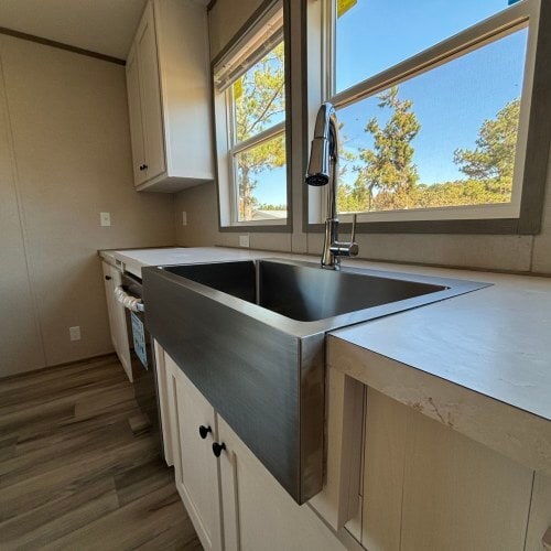 Building Photo - 315 Oakleigh Dr