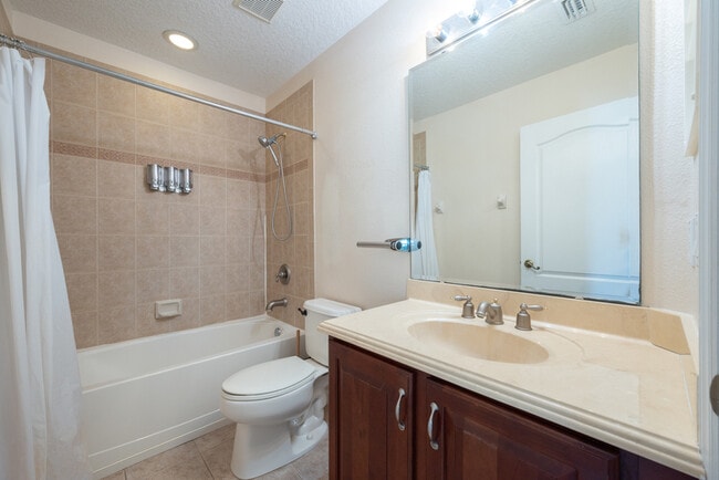 Building Photo - 14644 Cableshire Way