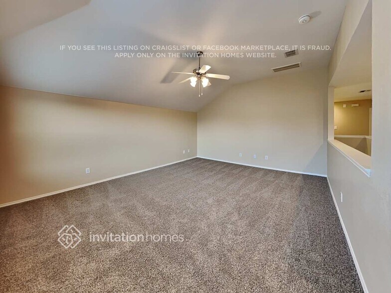 Building Photo - 1301 Spanish Moss Dr