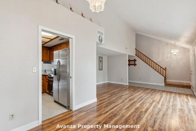 Building Photo - 3bed/2.5 bath Home for Rent 4129 W. Regency Ave Fresno, CA 93727
