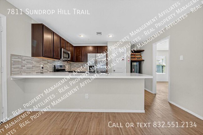 Building Photo - 7811 Sundrop Hl Trl