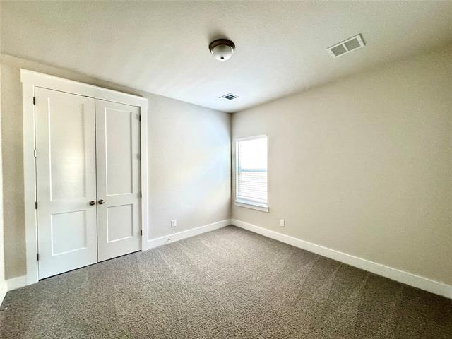 Building Photo - 809 Meadowcrest Dr