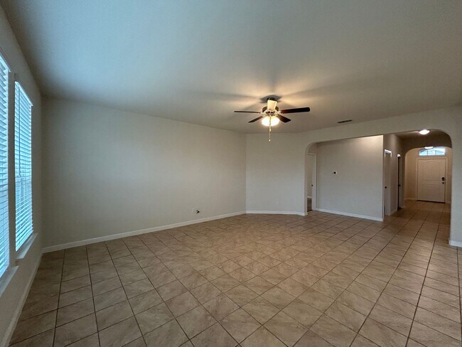 Building Photo - Fort Worth Texas Homes For Rent "Eagle Mou...