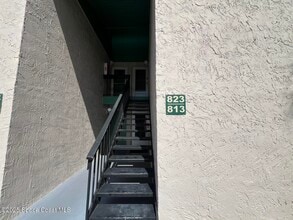 Building Photo - 1225 N Wickham Rd