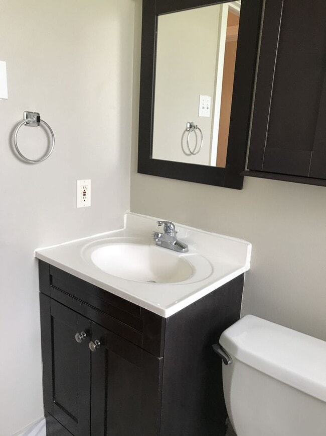 Building Photo - Pre Leasing for fall 2026! 3/2 in Tech Terrace