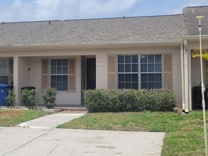 Building Photo - 2917 Wainwright Ct