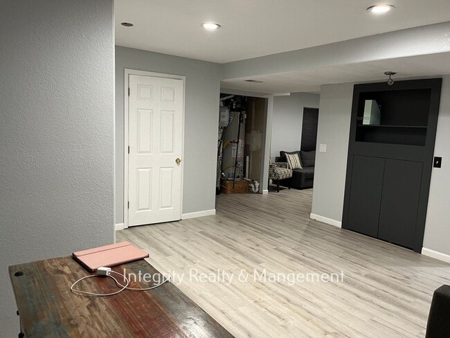 Building Photo - 17754 E Sundew St