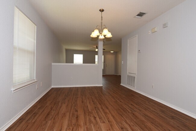 Building Photo - 9207 Dublin Moor