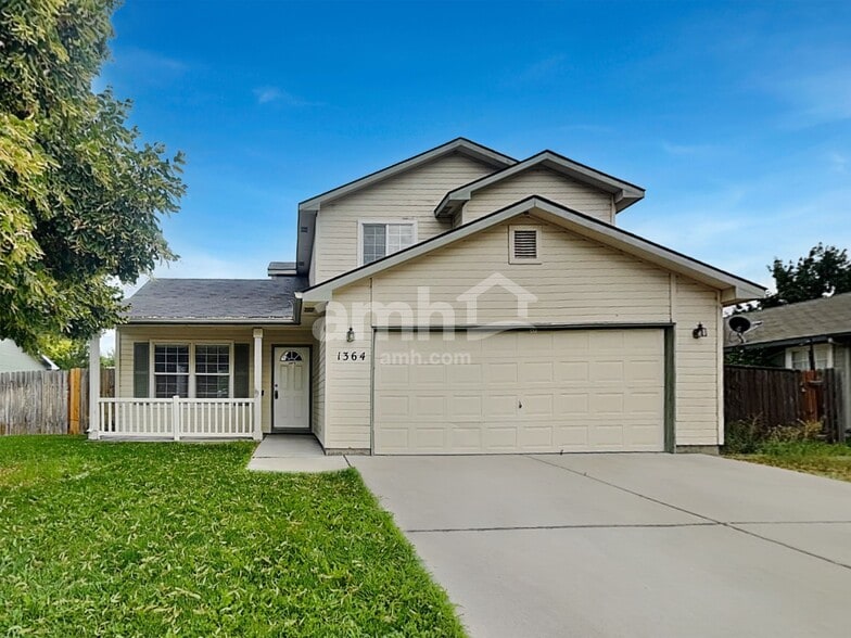 Primary Photo - 1364 N El Camino Ave