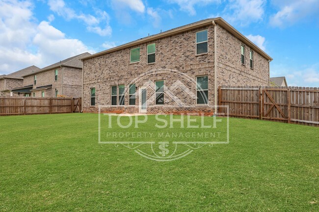Building Photo - 2256 Cadenza Cir